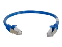 C2G Cat5e Booted Shielded (STP) Network Patch Cable - Cordon de raccordement - RJ-45 (M) pour RJ-45 (M) - 2 m - STP - CAT 5e - Moulé - bleu 83771